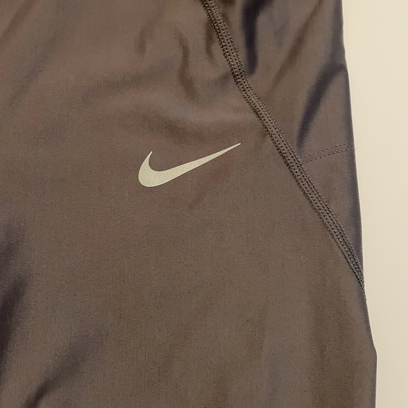 Nike leggings, large, dri-fit - Picture 3 of 6